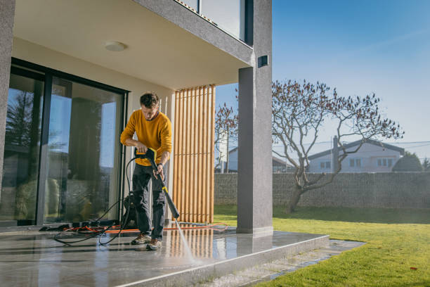 Professional Pressure Washing Services in Huntington, VA